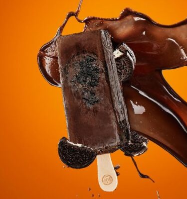 Chocolate Hazelnut Cookies & Cream (v) Paleta